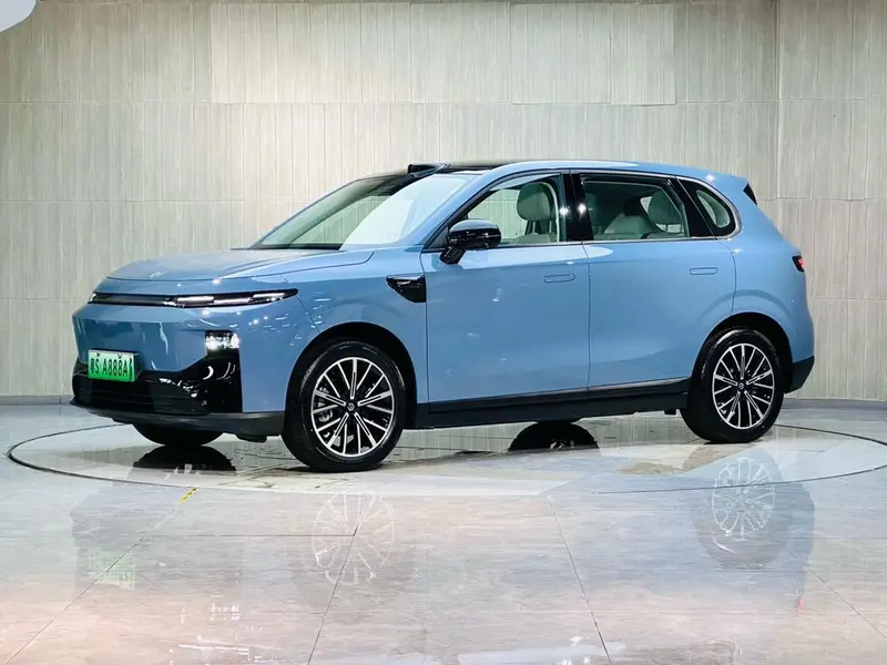 Leapmotor B10, 2025