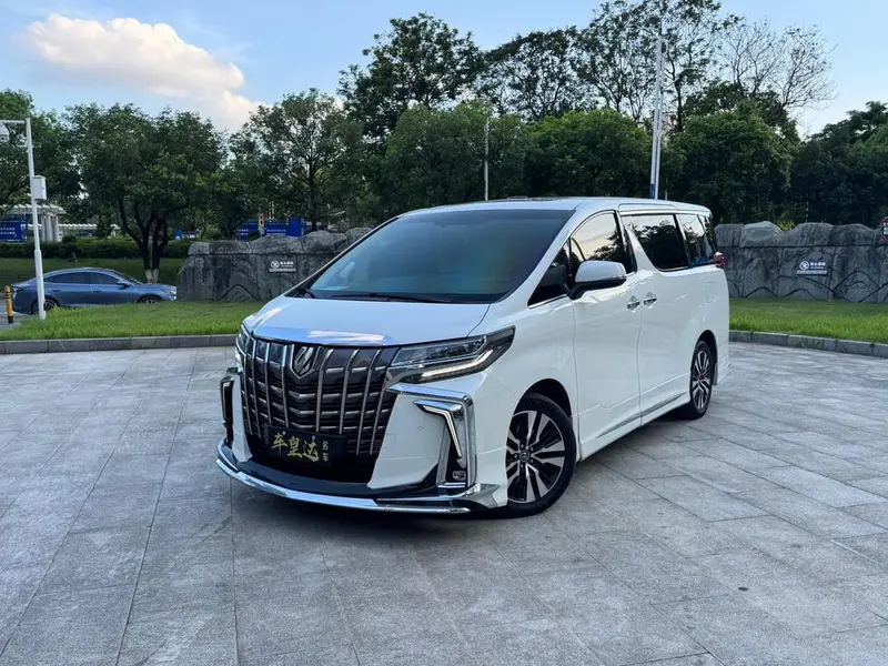 Toyota Alphard, 2018