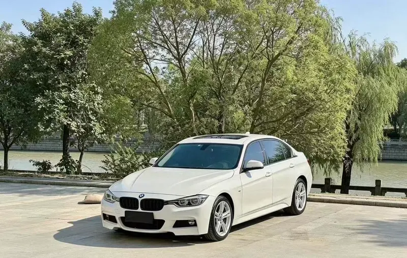BMW 3-Series, 2018