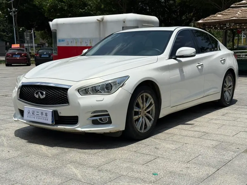 Infiniti Q50, 2014