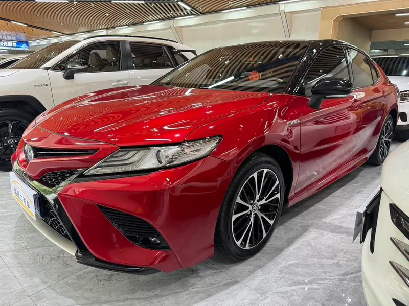 Toyota Camry, 2019