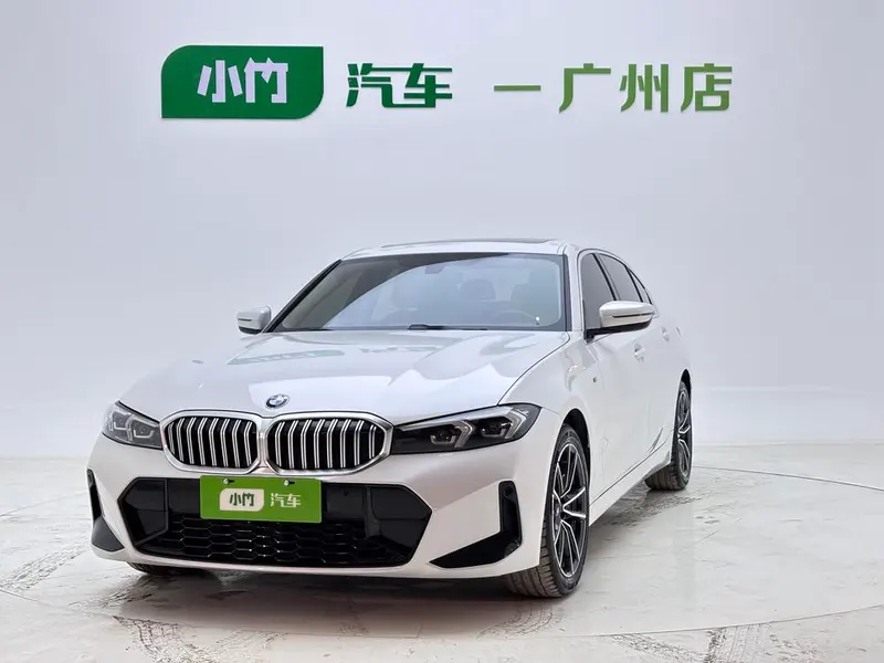 BMW 3-Series, 2023