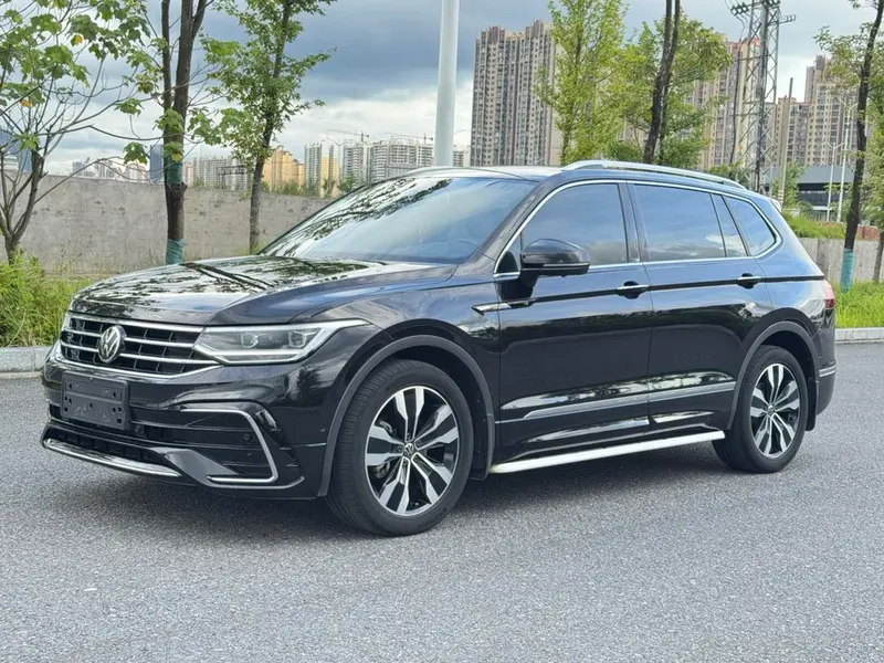 Volkswagen Tiguan L, 2023