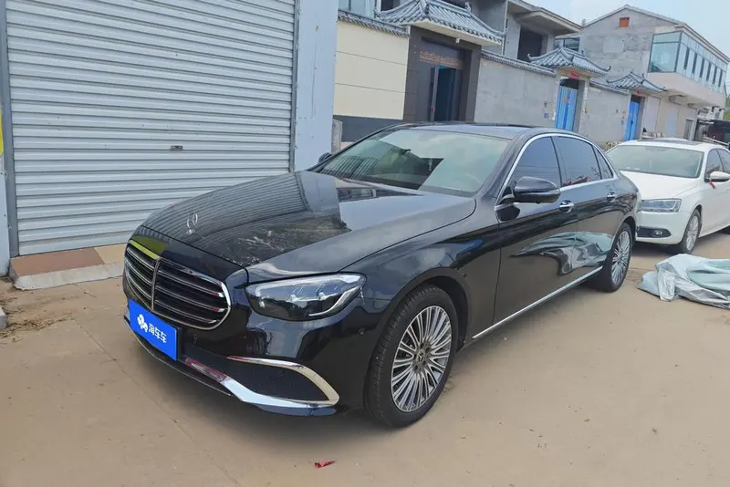 Mercedes-Benz E-Class, 2022