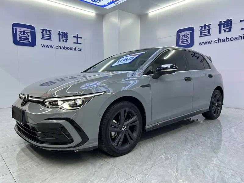 Volkswagen Golf, 2023