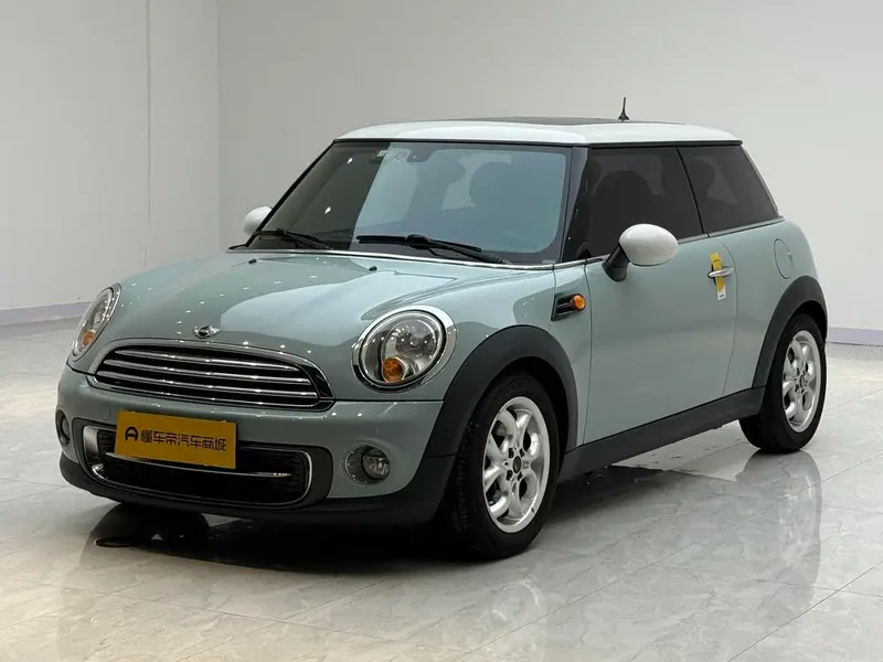 MINI MINI, 2011
