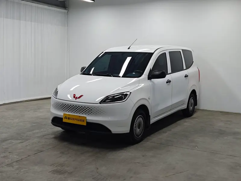 Wuling Hongguang EREV, 2025