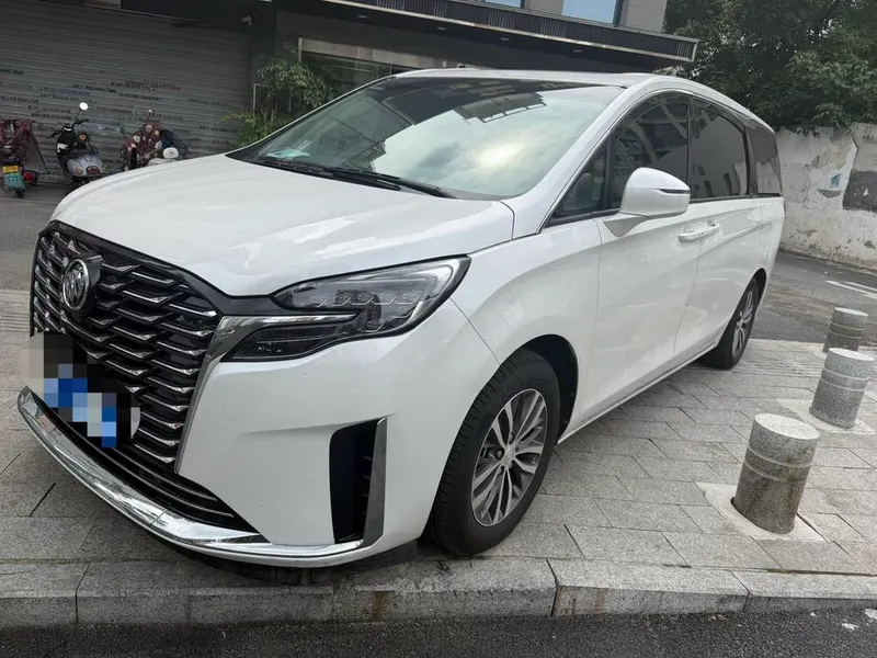 Buick GL8, 2022