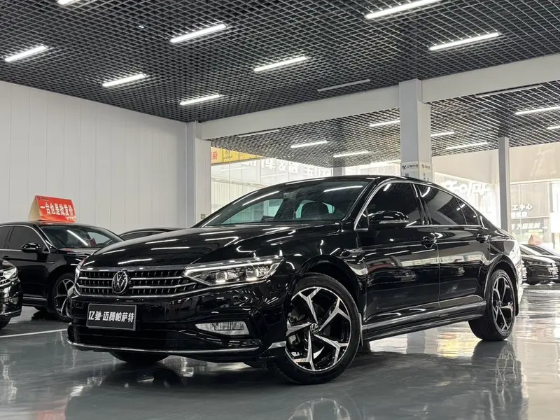 Volkswagen Magotan, 2023