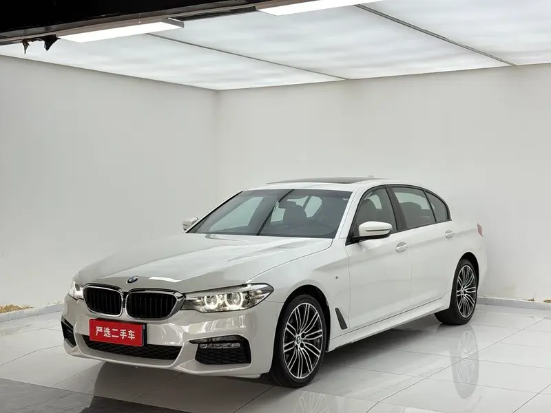 BMW 5-Series, 2018