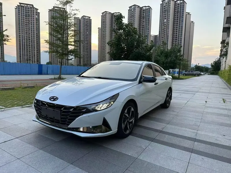 Hyundai Elantra, 2021