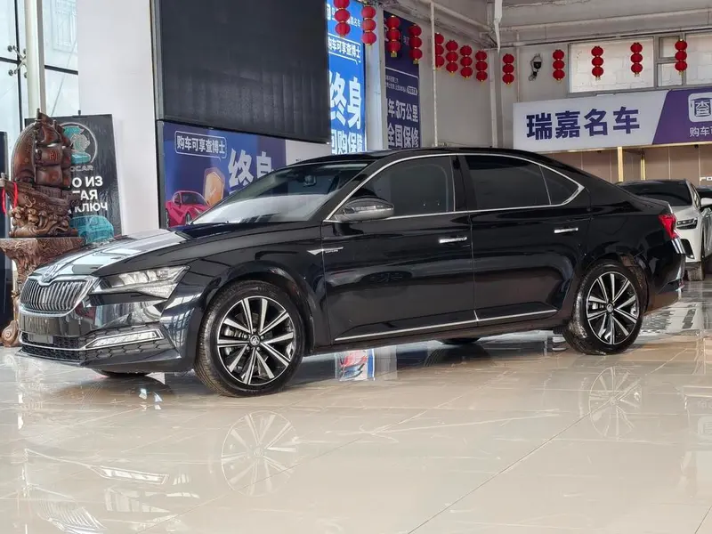 Skoda Superb, 2021
