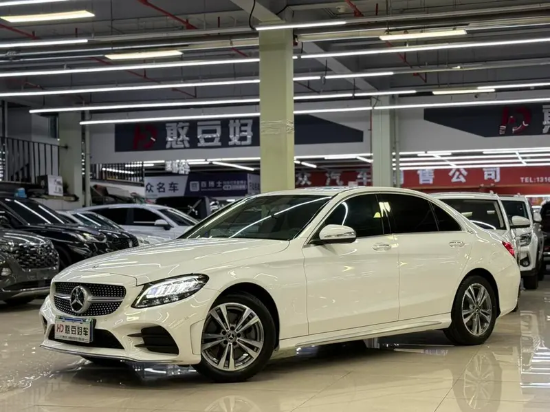 Mercedes-Benz C-Class, 2020