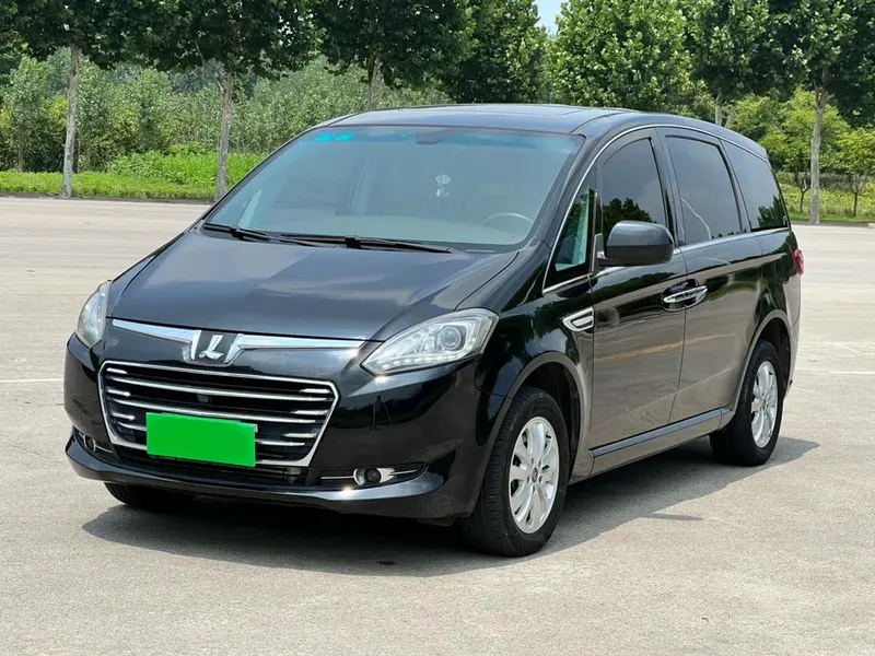 Luxgen Big 7 MPV, 2016