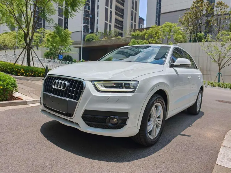 Audi Q3, 2013