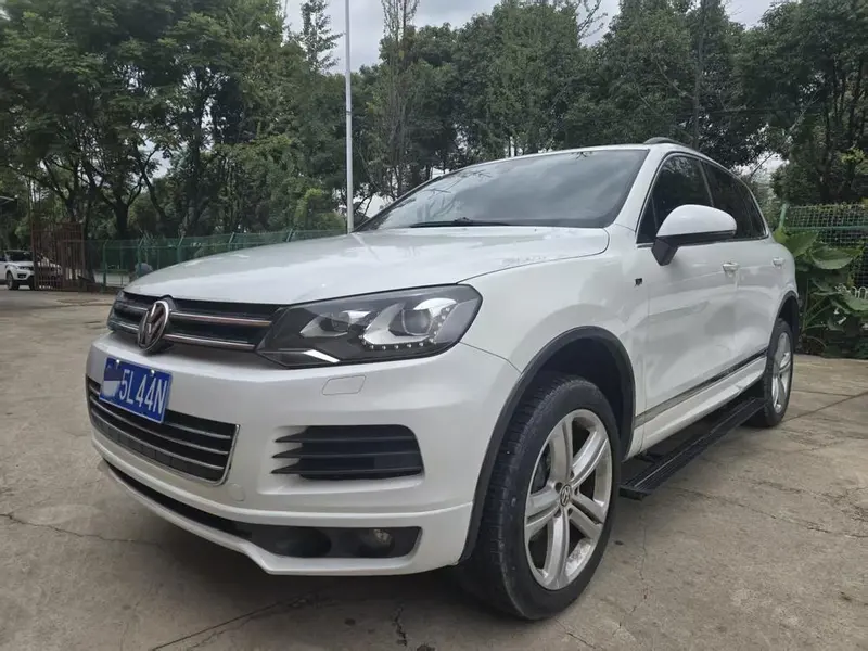 Volkswagen Touareg, 2012