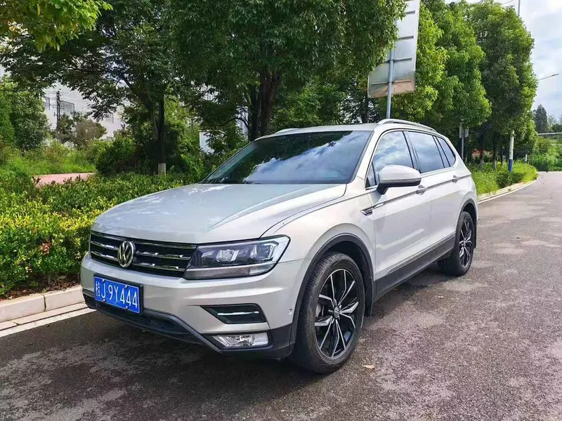 Volkswagen Tiguan L, 2020