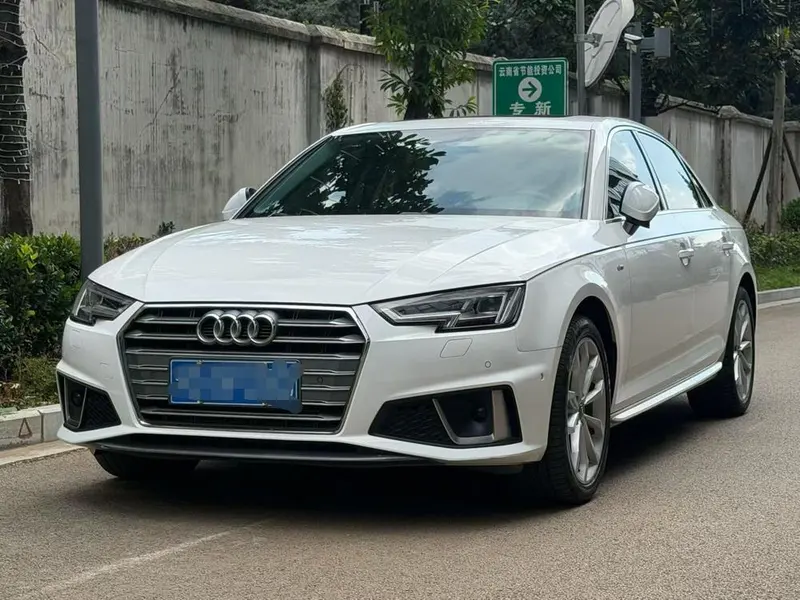 Audi A4L, 2019