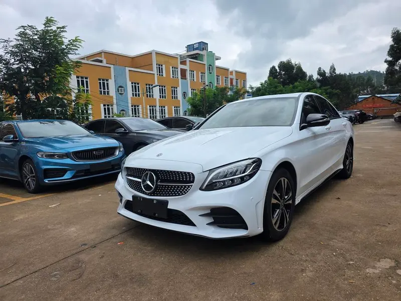 Mercedes-Benz C-Class, 2020