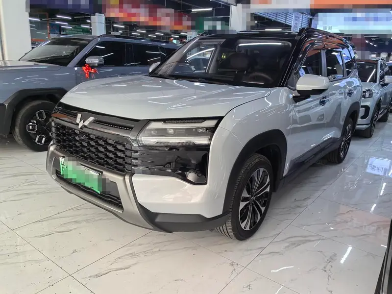 Wuling Xingguang 560 PHEV, 2026