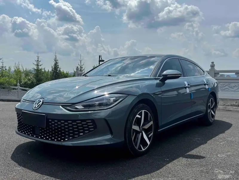 Volkswagen Lamando, 2022