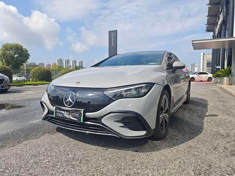 Mercedes-Benz EQE, 2022