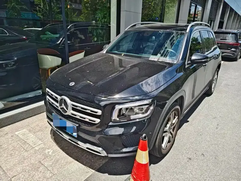 Mercedes-Benz GLB, 2022