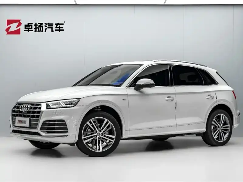 Audi Q5L, 2021