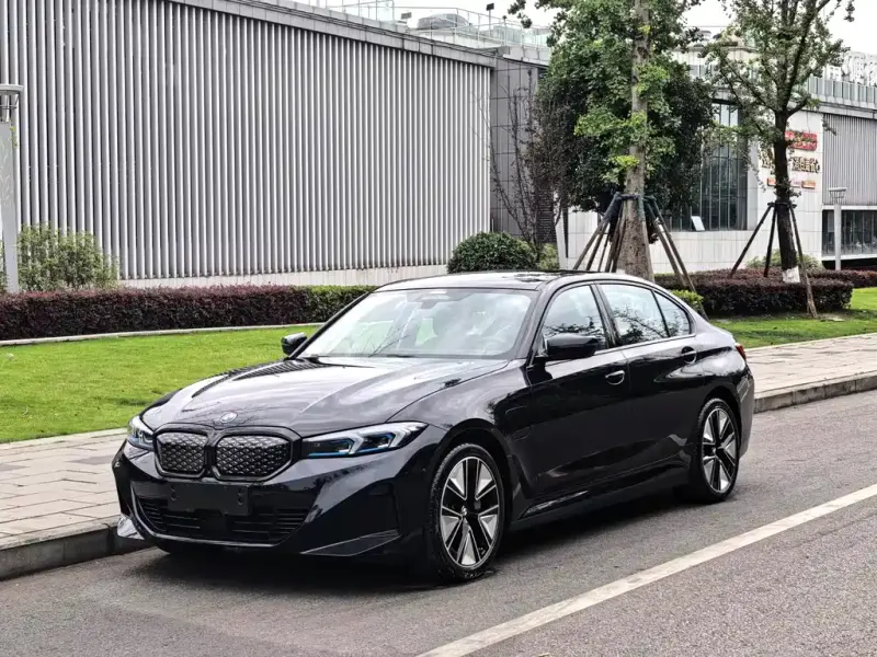 BMW i3, 2024