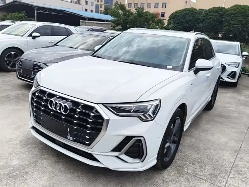 Audi Q3, 2023