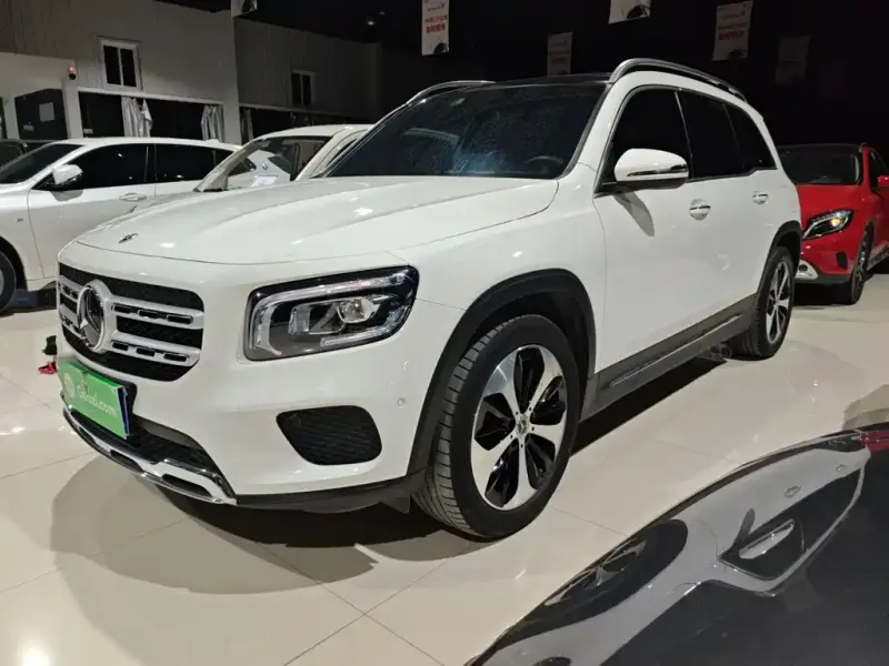 Mercedes-Benz GLB, 2023
