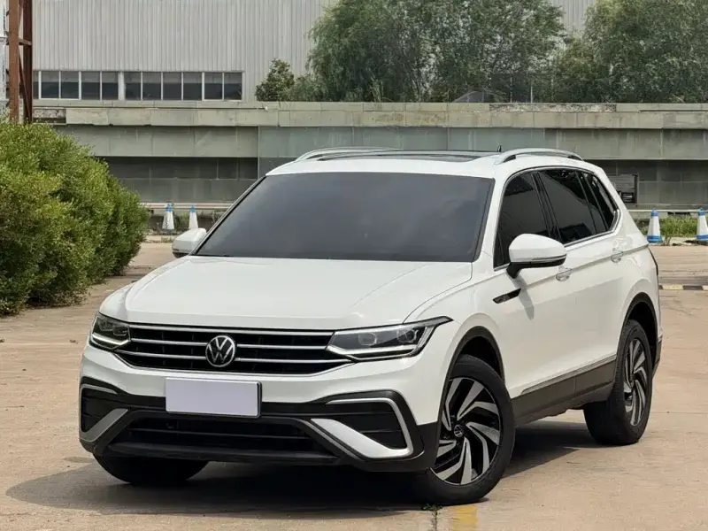 Volkswagen Tiguan L, 2023