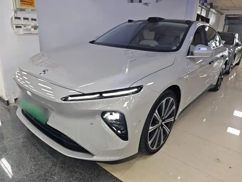 NIO ET7, 2025