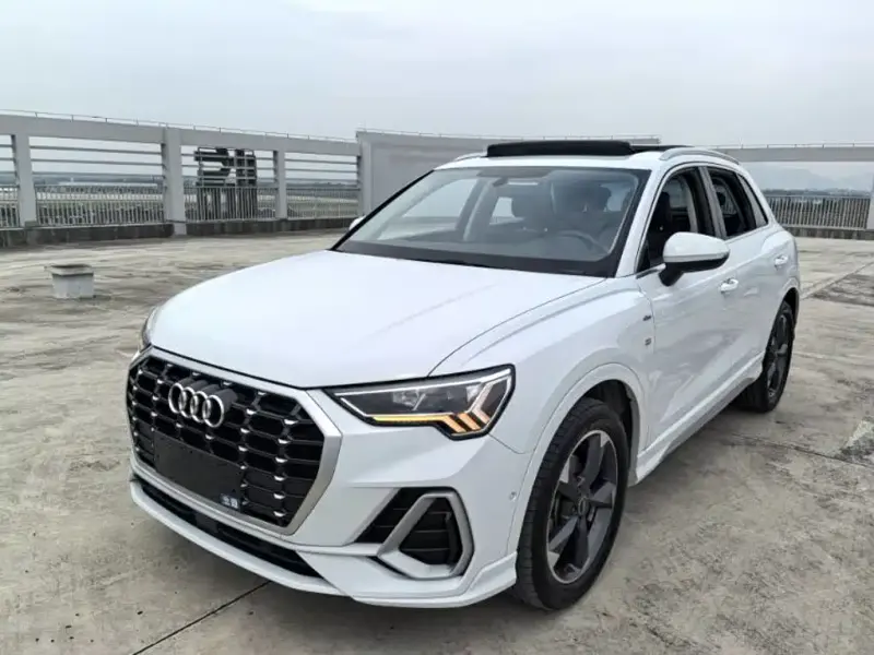 Audi Q3, 2023