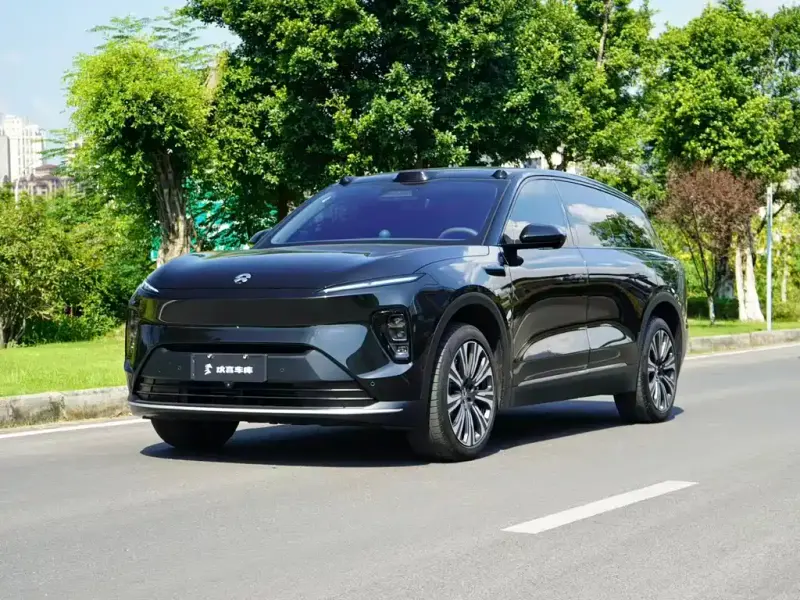 NIO ES8, 2024