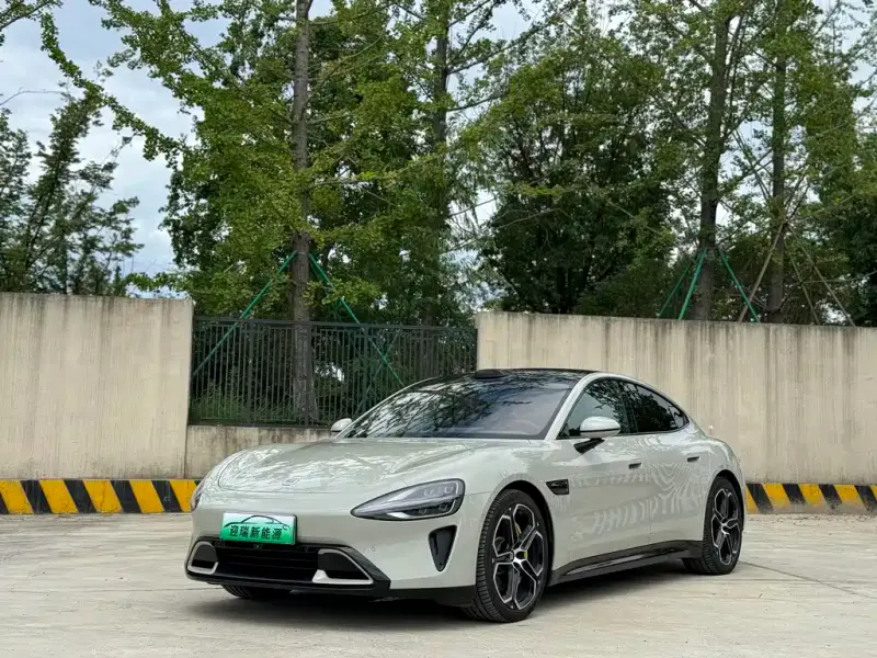 Xiaomi SU7, 2025