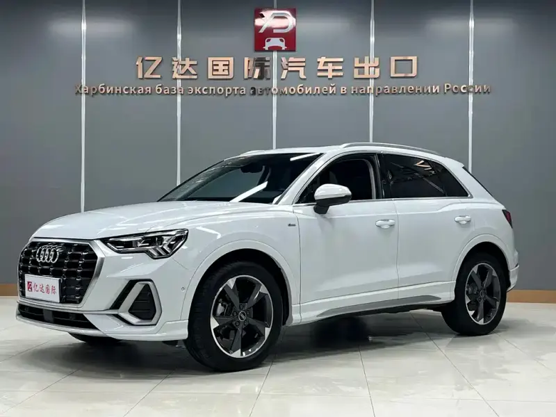 Audi Q3, 2023
