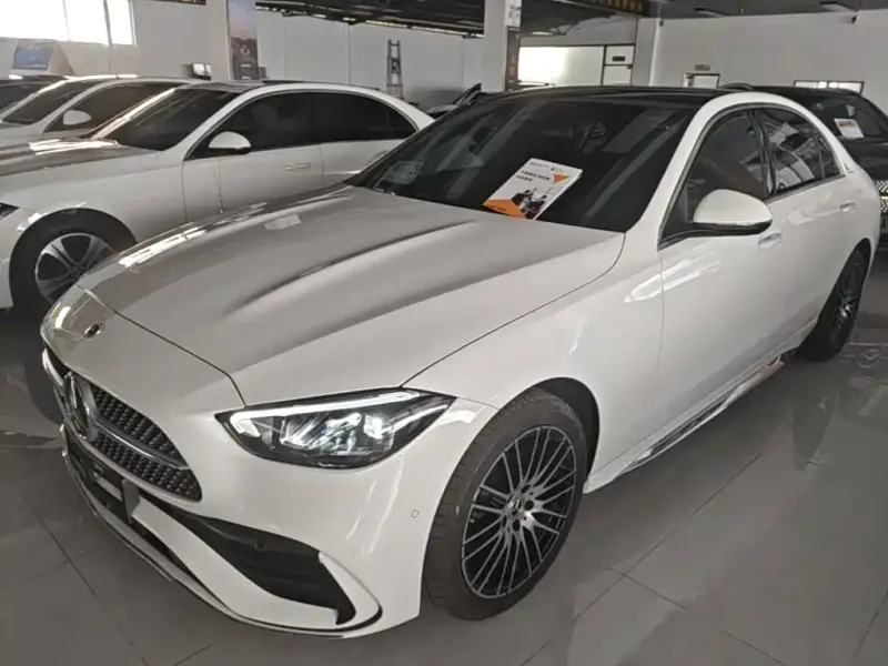 Mercedes-Benz C-Class, 2025