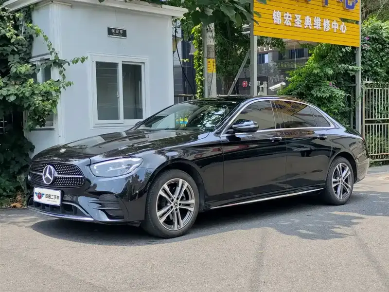 Mercedes-Benz E-Class, 2022