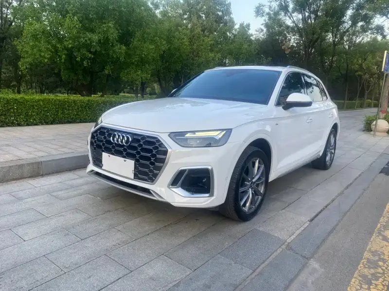 Audi Q5L, 2023