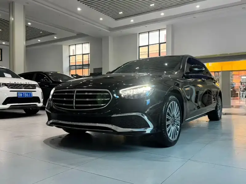 Mercedes-Benz E-Class, 2022