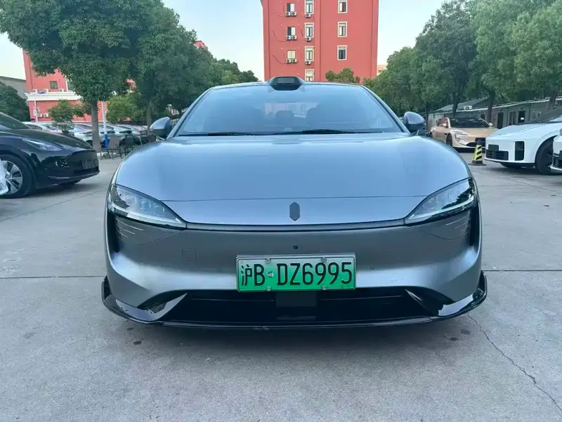 Luxeed Zhijie S7, 2025