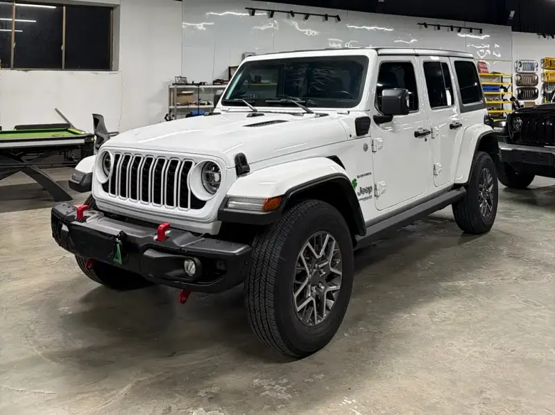 Jeep Wrangler PHEV, 2021