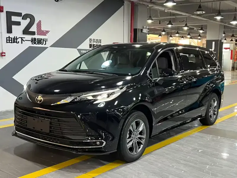 Toyota Sienna, 2026