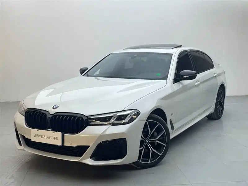 BMW 5 Series, 2022