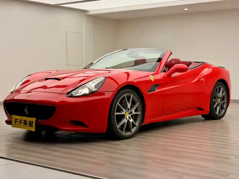 Ferrari California T, 2011