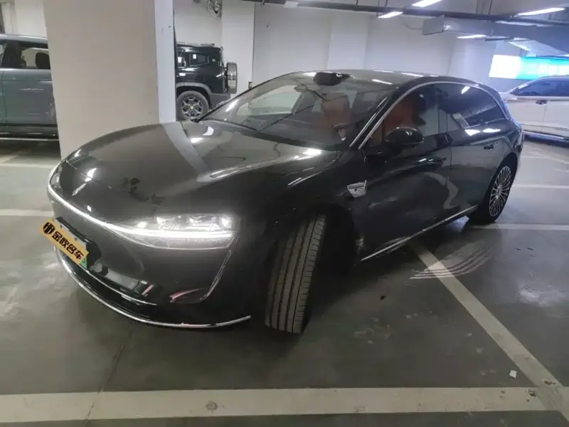 Stelato S9T, 2025