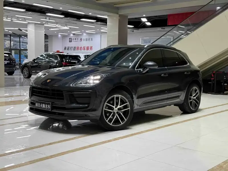 Porsche Macan, 2023