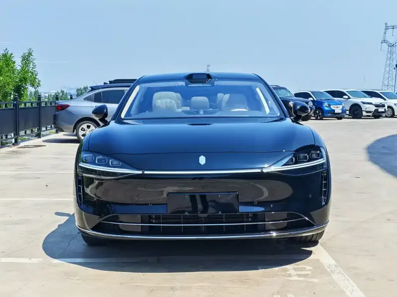 Stelato S9T, 2025
