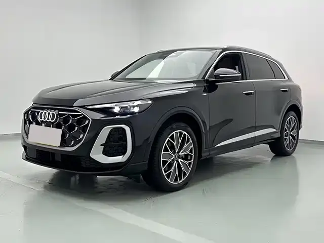 Audi Q5L, 2025